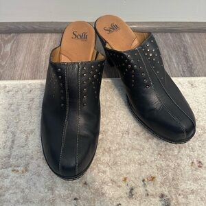Sofft leather mules